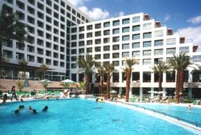 ישרוטל ים המלח